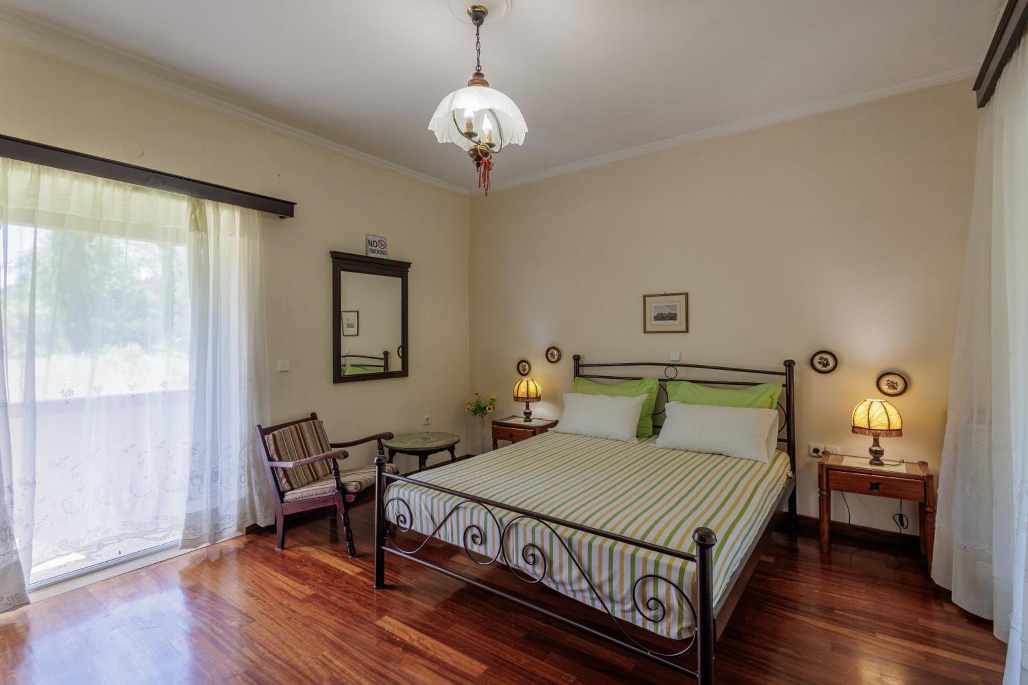 Villa Haris Gazatika Luaran gambar